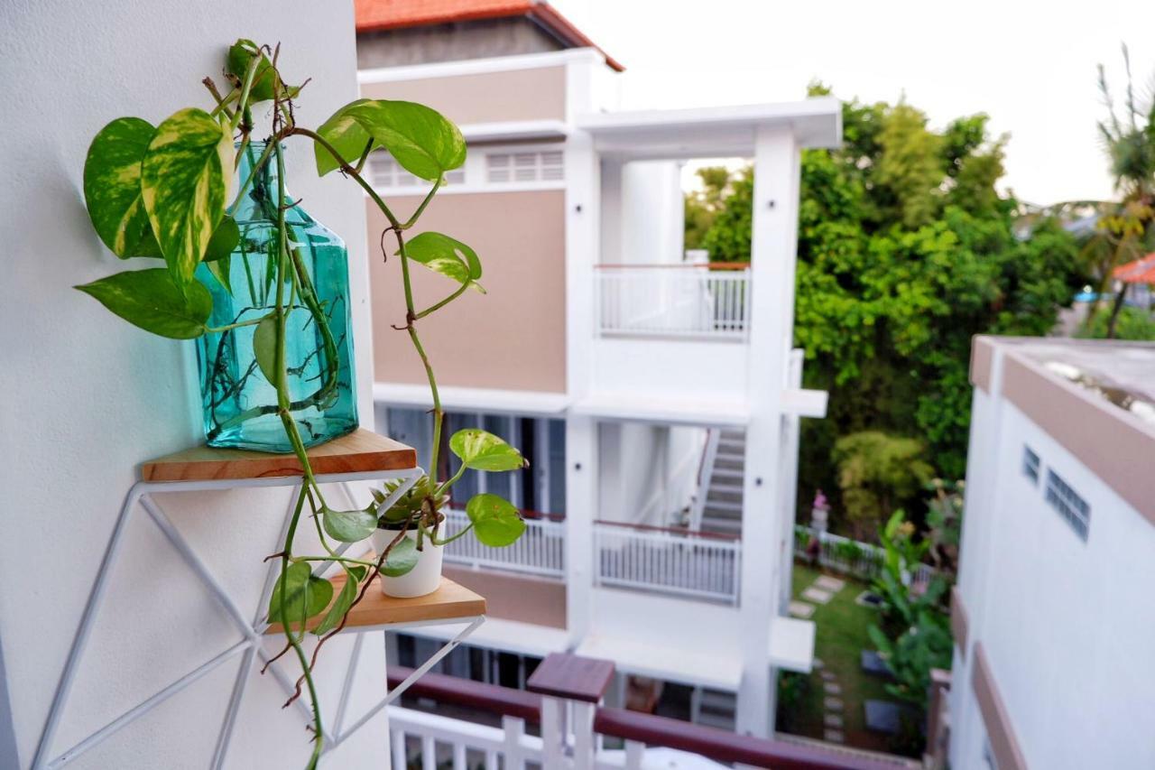 The Sloth Bali Hotel Canggu Exterior foto